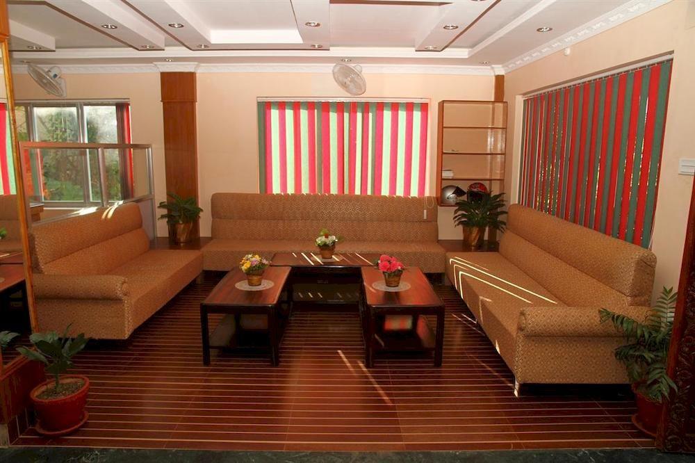 Hotel Center Lake Pokhara Kültér fotó