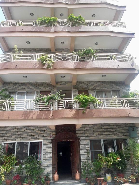 Hotel Center Lake Pokhara Kültér fotó
